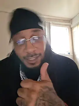 TooGoodConway23 Show in webcam
