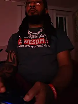 TooGoodConway23 Show in webcam