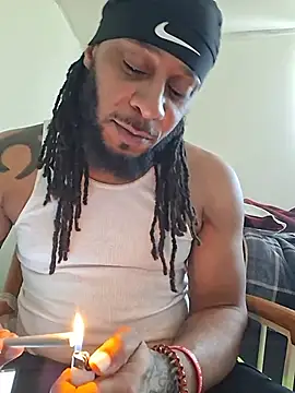 TooGoodConway23 Show in webcam