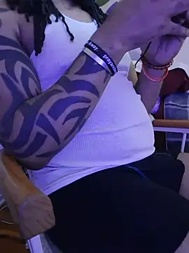 TooGoodConway23's Webcam Show