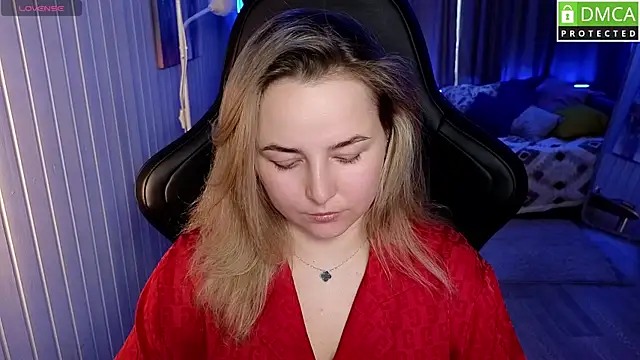 Mira_Mermayd's Live XXX Chat