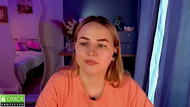 Živý XXX chat Mira_Mermayd