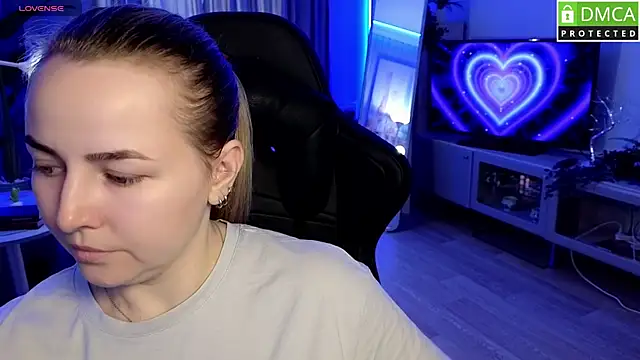 Živý XXX chat Mira_Mermayd