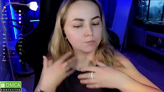 Mira_Mermayd's Live XXX Chat
