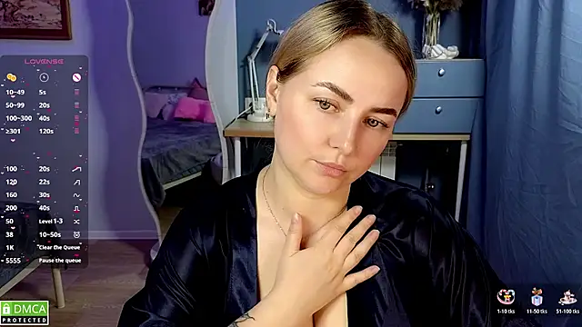 Chat XXX en directo de Mira_Mermayd