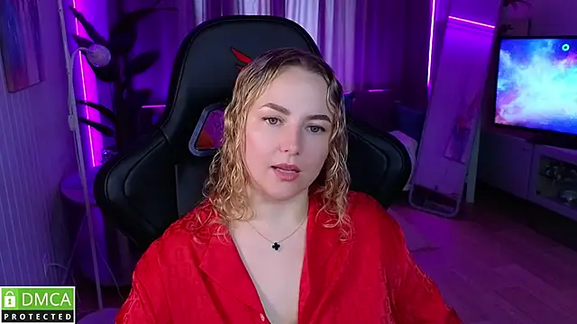 Mira_Mermayd's Live XXX Chat