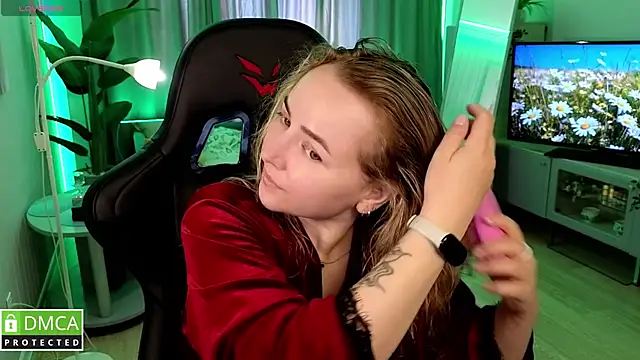 Chat XXX en directo de Mira_Mermayd