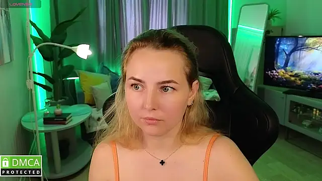 Mira_Mermayd – Naživo XXX chat