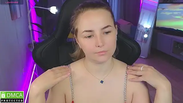 Živý XXX chat Mira_Mermayd