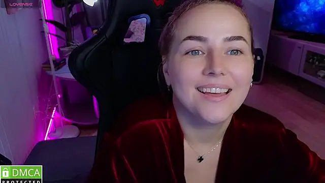 XXX chat uživo modela Mira_Mermayd