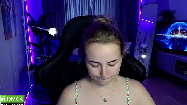 Mira_Mermayd's Live XXX Chat