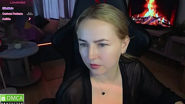 Mira_Mermayd Chat XXX live