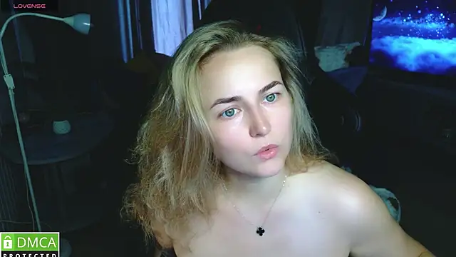 Mira_Mermayd Live XXX-chat