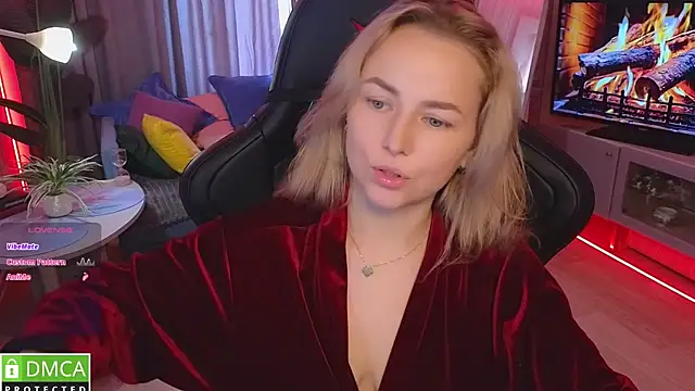 Živý XXX chat Mira_Mermayd