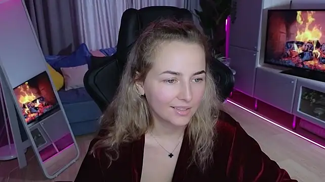 Mira_Mermayd's Live XXX Chat