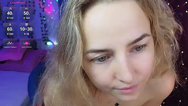 Chat XXX en directo de Mira_Mermayd