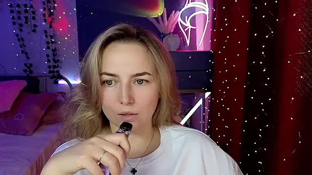 Chat XXX ao vivo de Mira_Mermayd