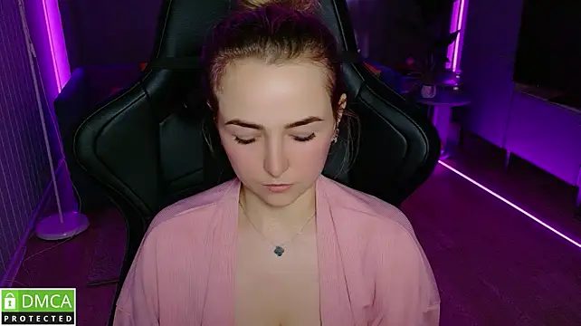 Chat XXX en directo de Mira_Mermayd