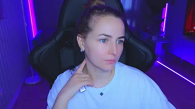 Mira_Mermayd Chat XXX in diretta