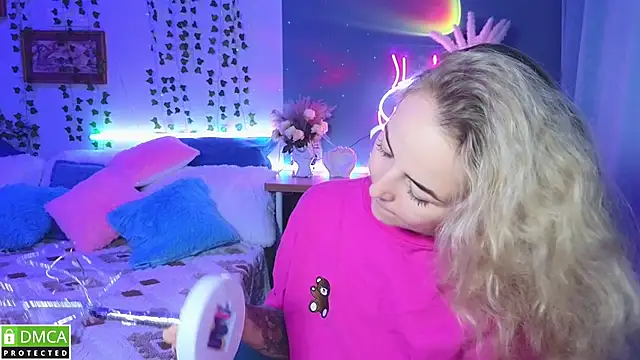 צ'אט XXX בשידור חי של Mira_Mermayd