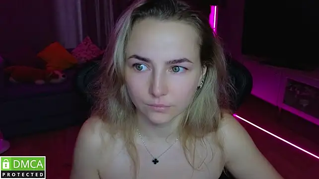 Онлайн чат XXX Mira_Mermayd