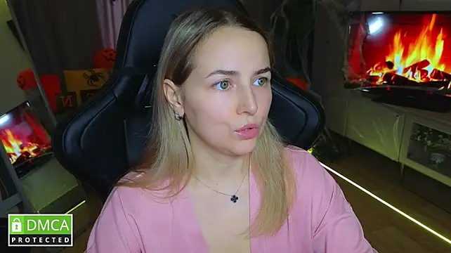 Mira_Mermayd's Live XXX Chat