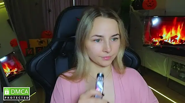 Mira_Mermayd Chat XXX in diretta