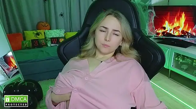Mira_Mermaydのウェブカメラショー