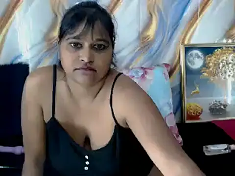 indian_glitter live XXX chat
