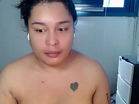 Hardcore_Tgirl Adlı Modelin Web Kamerası Şovu