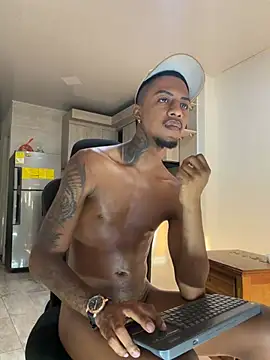 YeremiBrowm's Webcam Show