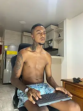 YeremiBrowm Show Webcam