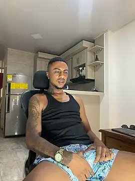 YeremiBrowm Show Webcam