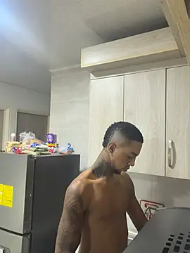 YeremiBrowm's Webcam Show
