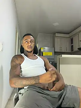 YeremiBrowm – webcam-show
