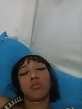 Kuppy14 Chat XXX live