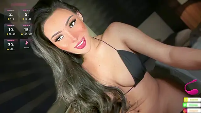bella_maxwel's Webcam Show