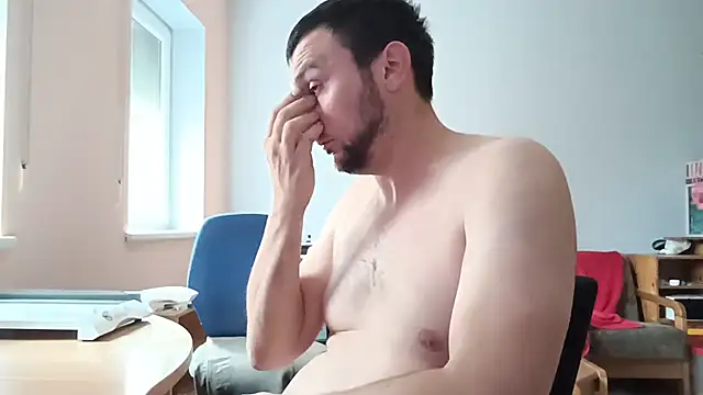 Show modela homass3 na web-kameri