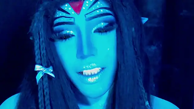 blue_aiveeのウェブカメラショー