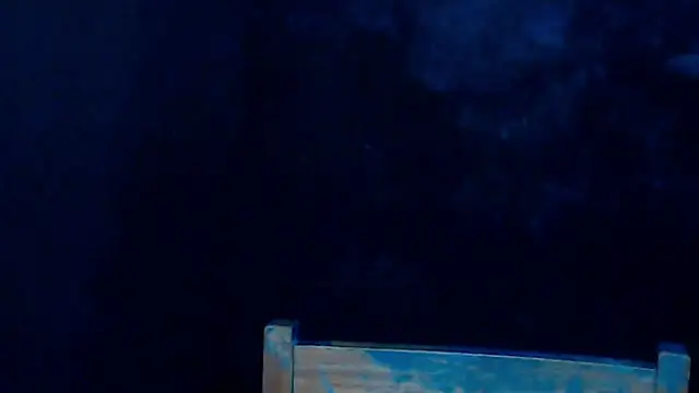 Astral_Aura66 Show in webcam