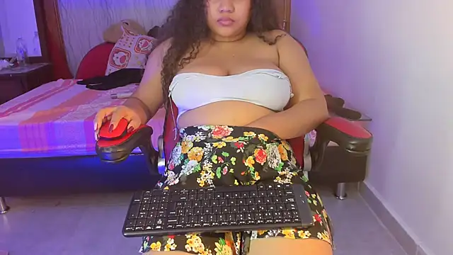 Chat XXX Live Lunastar02