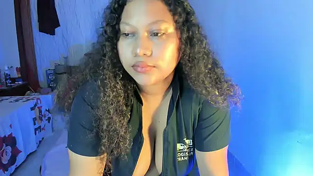 Lunastar02 Live XXX Chat
