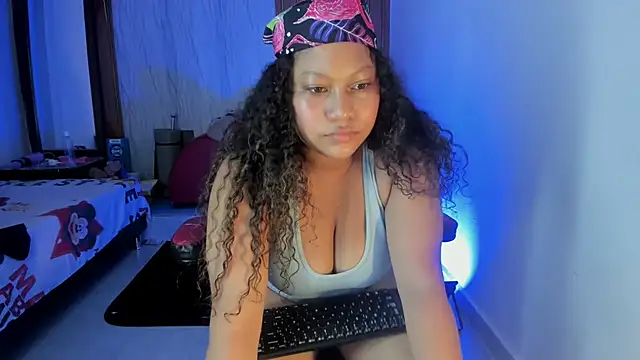 Chat XXX ao vivo de Lunastar02