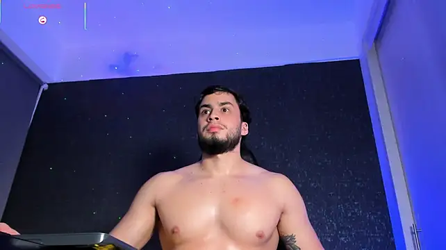 thiagomeneses01's Webcam Show