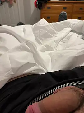 secretman1104 Show in webcam