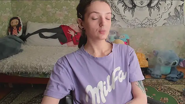 Cutie_Adelia's Live XXX Chat