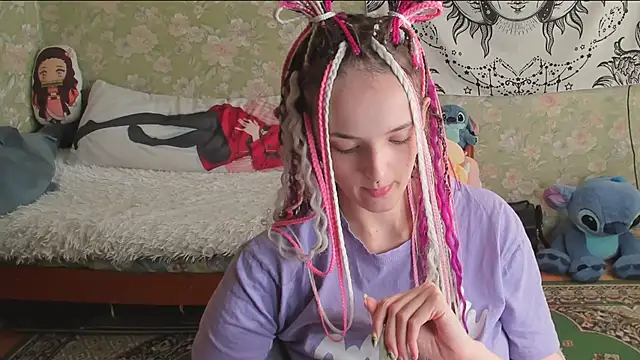 צ'אט XXX בשידור חי של Cutie_Adelia