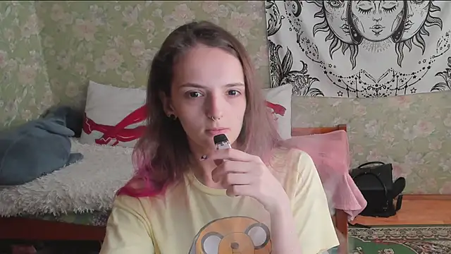 Cutie_Adelia: онлайн-секс-чат