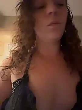 XoMisty webcam show