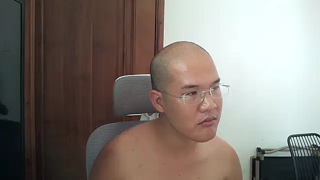 luckyjackie25's Live XXX Chat
